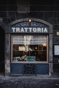 Difference between osteria and trattoria explained